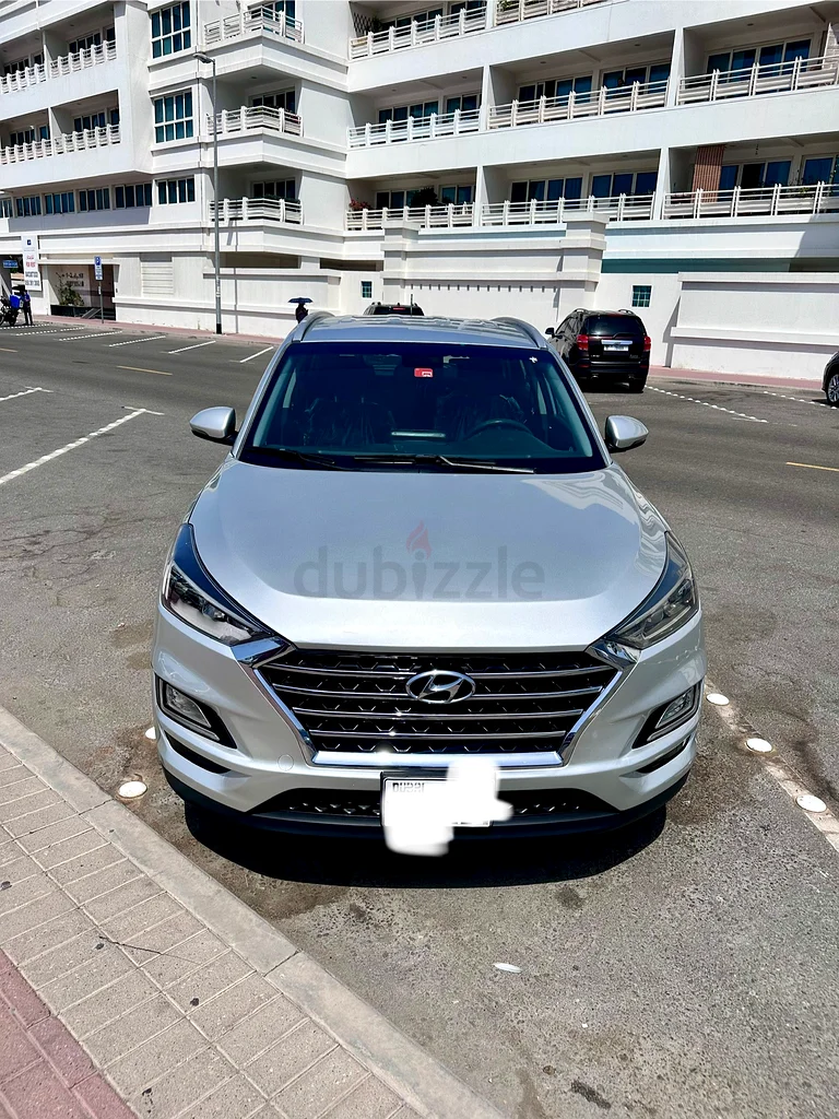 Hyundai tuscon 201963406907540354118