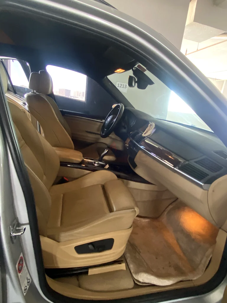 بي إم دبليو X5 V863406212957825112