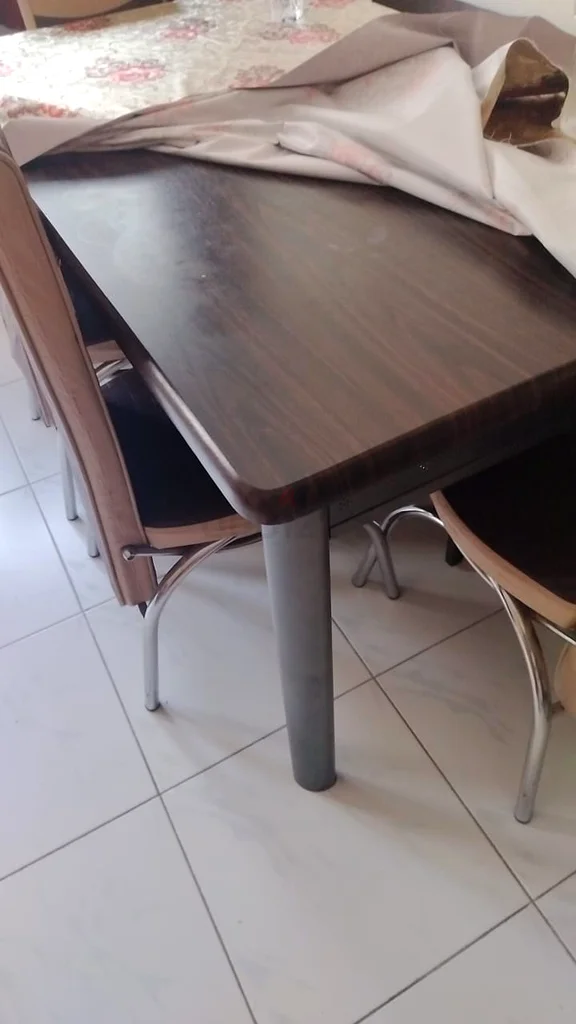 Dining Table with 4 chairs63180833558145112