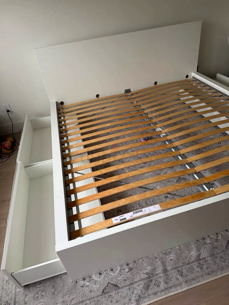 Ikea King white storage malm bed with ikea mattress63185232437891113