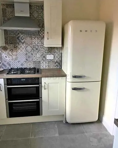 Smeg Retro Refrigerator bottom freezer