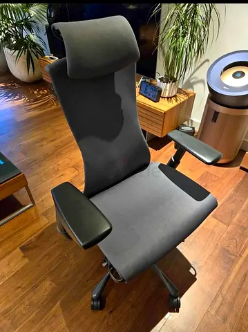 Herman Miller Embody Ergonomic Office Chair Latest Model Fully loaded With headrest