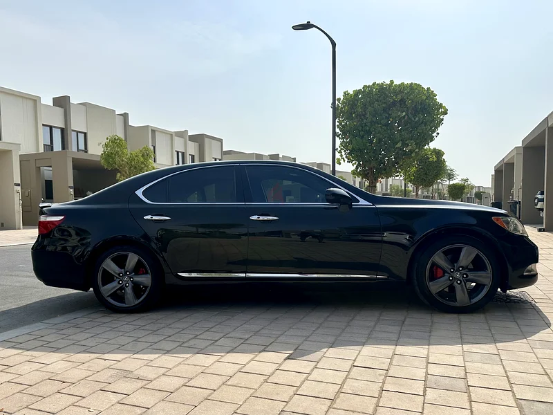 Lexus LS 460 / LS460 - See all pics !! Over 25,000 AED spent on it..63226219751809112
