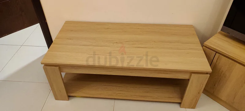 Charming Wooden Coffee Table - Perfect for Your Living Room!632198293844501113