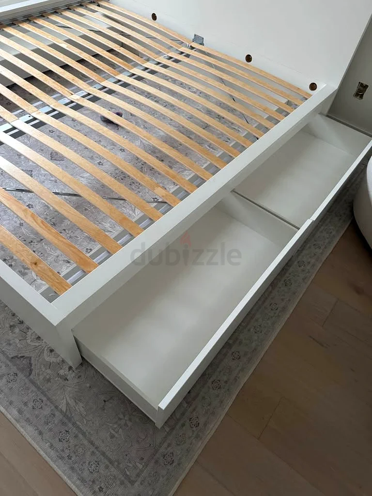 Ikea King white storage malm bed with ikea mattress63185232437891111