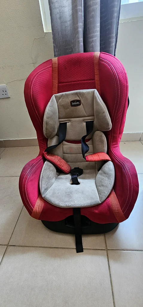 Comfy and Safe Toddler Car Seat for Sale!63230708718083112