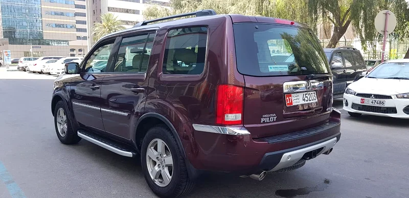 Well-Maintained Honda Pilot 2010 Model with Low Milage63223316144129113