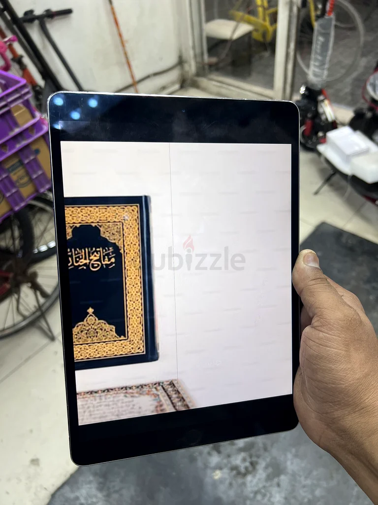 iPad Pro 10.5 (2017) | 64GB | Wi-Fi + SIM | Excellent Condition | Urgent Sale63222342128897112