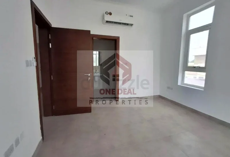 New | Private entrance | Balcony | Storage room63229298828035114