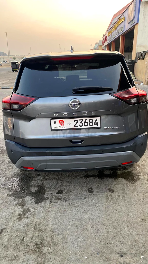 Nissan Rogue 202163399964936322114