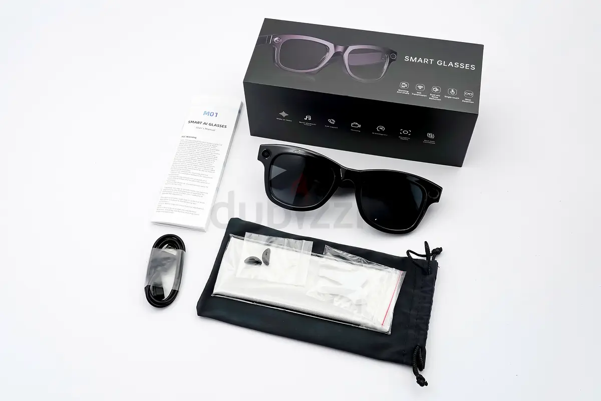 Stylish Smart Glasses - Embrace the Future!