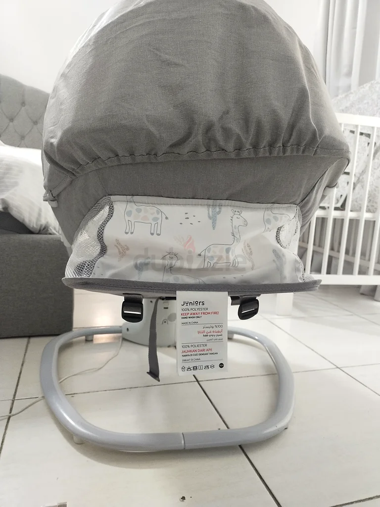 Junior Brand Comfortable and Stylish Baby Rocker with Mosquito Net63204862947969111