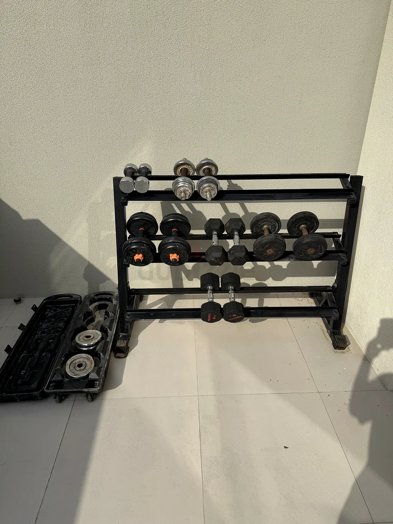 Dumbell Rack + Dumbbells63199136811266111