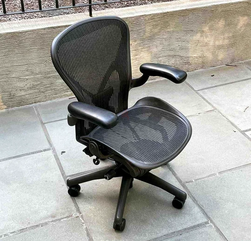 Herman-miller chair size B fully loaded full options63216835665922112