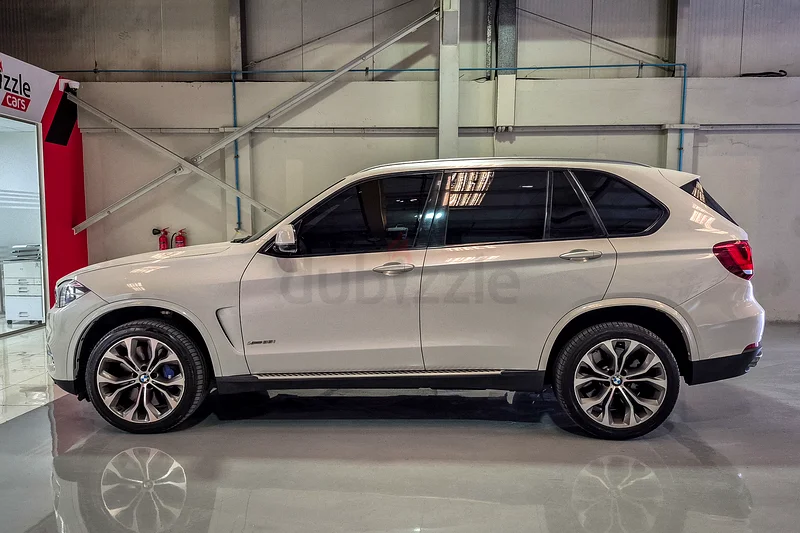 1538 درهم/شهريًا | BMW X5 2017 | مواصفات خليجية | رقم المرجع#25940763228279505667114