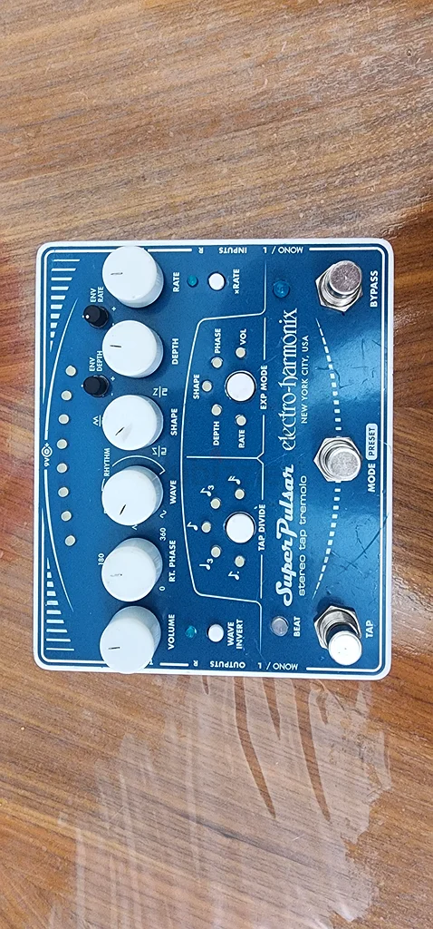 SUPER PULSAR STEREO TAP TREMOLO63233645632130111