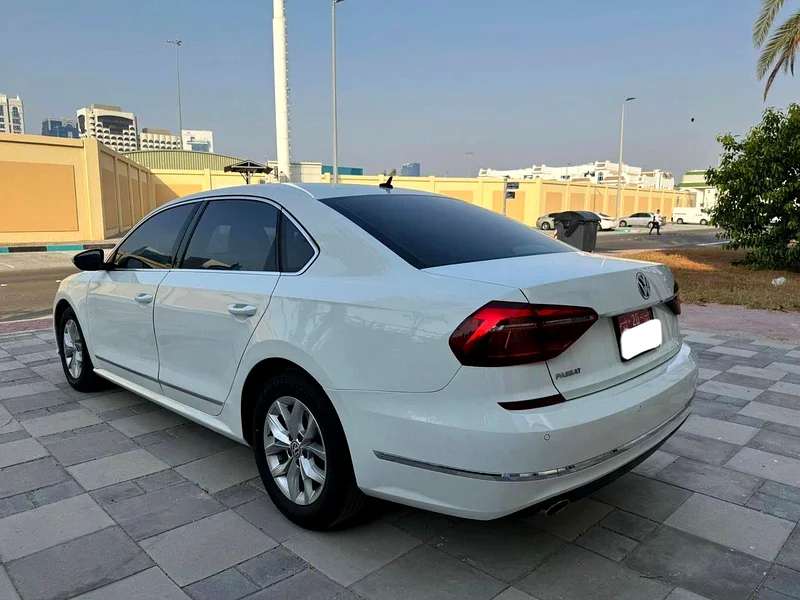 Volkswagen Passat 2017 GCC, very clean and in excellent condition.63398568124675112