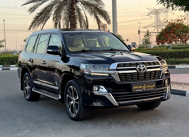 2021 Toyota Land Cruiser GXR V8 Grand Touring, GCC Specifications63399948714370112