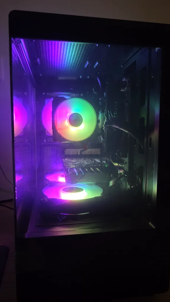 Stylish Gaming Computer!63199635287041111