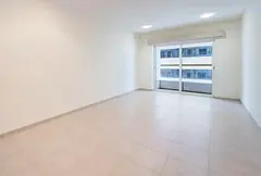 AVAILABLE! Vacant! PArtial Sea View! Perfect Condition