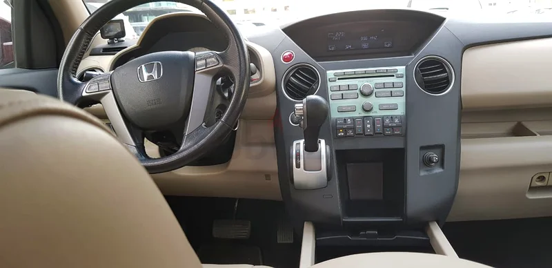 Well-Maintained Honda Pilot 2010 Model with Low Milage63223316144129114