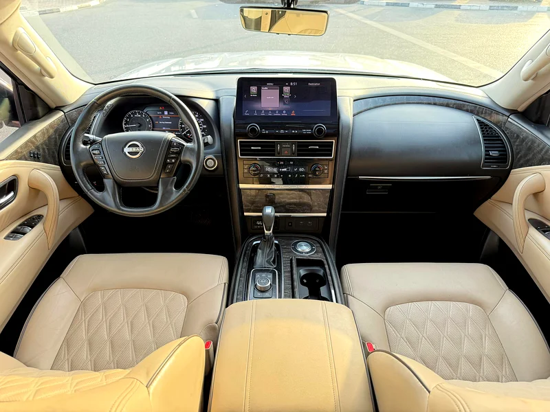 NISSAN ARMADA PLATINUM 2021 FULLOPTION  WELL MAINTAINED (5.6 _ v8 Engine)63399981945858113