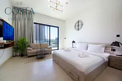 WITH BALCONY | SPACIOUS | MONTHLY LEASE