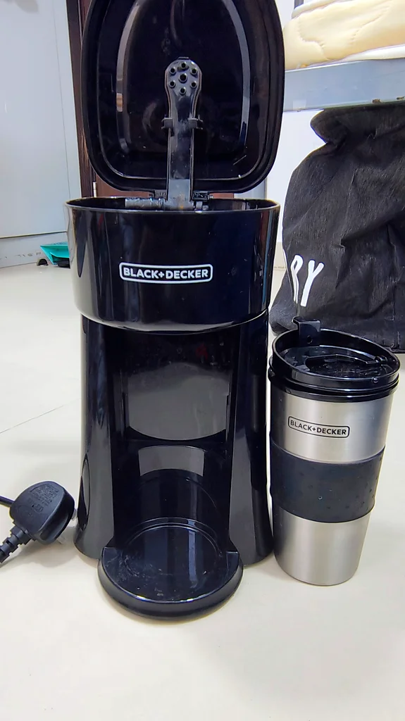 Brew Your Perfect Cup Anywhere with Black+Decker Coffee Maker!63199635928833111
