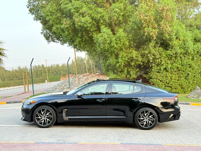 Kia Stinger V4 2.5 Turbo GT Line 2023 model, imported to America, fully optioned, in excellent condition63224311655298112