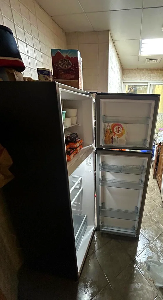Hitachi efficient Large Refrigerator for Sale!63201170337154111