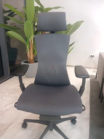 Herman Miller Embody Ergonomic Office Chair Latest Model Fully loaded With headrest