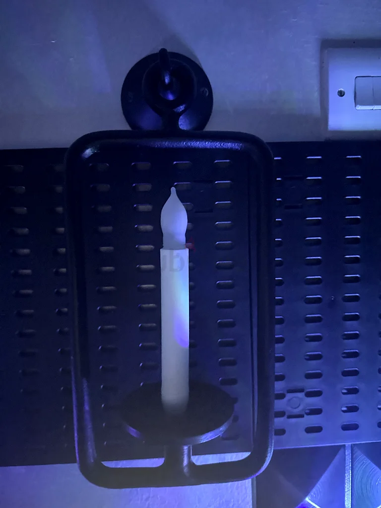 Wall-mounted candle holder63216354848003111