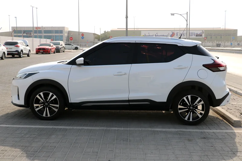 Nissan Kicks SV 202263227258080385111
