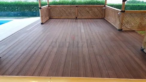 Elegant Decking for Outdoor Paradise - Perfect for Your Garden!