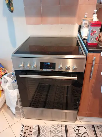 Bosch Series 6 Electric ceramic cooker 60cm