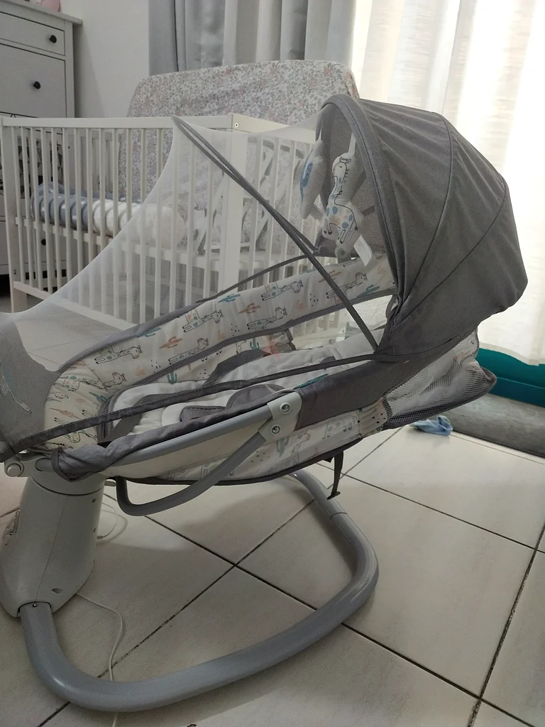 Junior Brand Comfortable and Stylish Baby Rocker with Mosquito Net63204862947969112