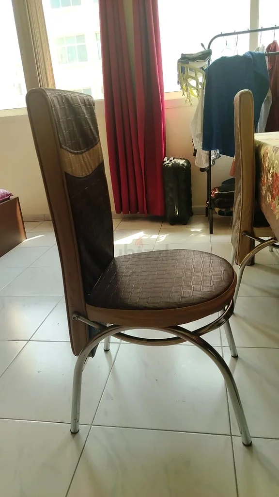 Dining Table with 4 chairs63180833558145111