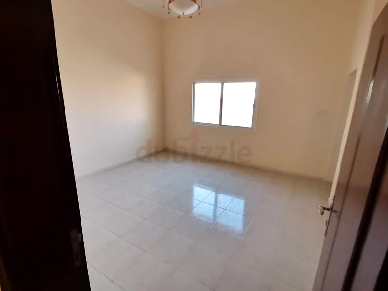 Excellent condition room available  near Aster hospital63218793690371112
