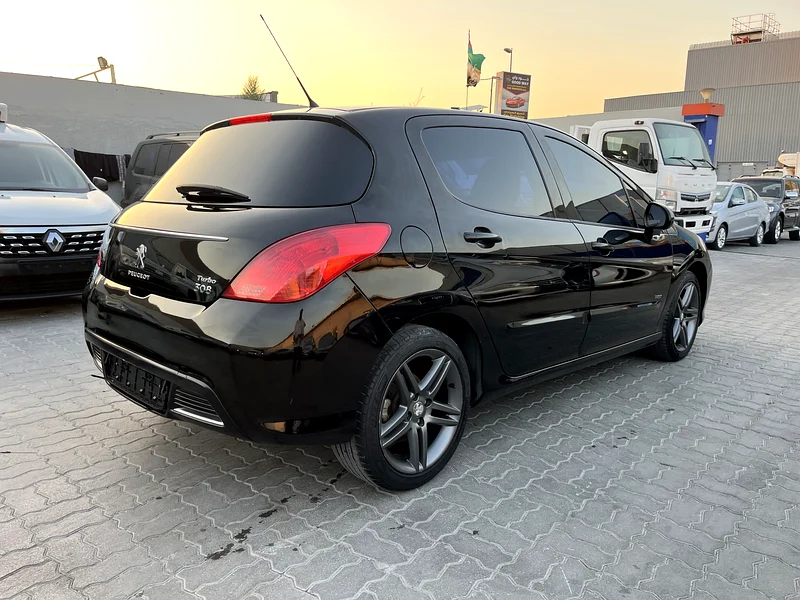 For sale Peugeot 308 2013 model 1.6 Turbo gcc63398486026626113