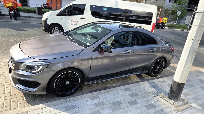Mercedes in excellent condition63399935555458111