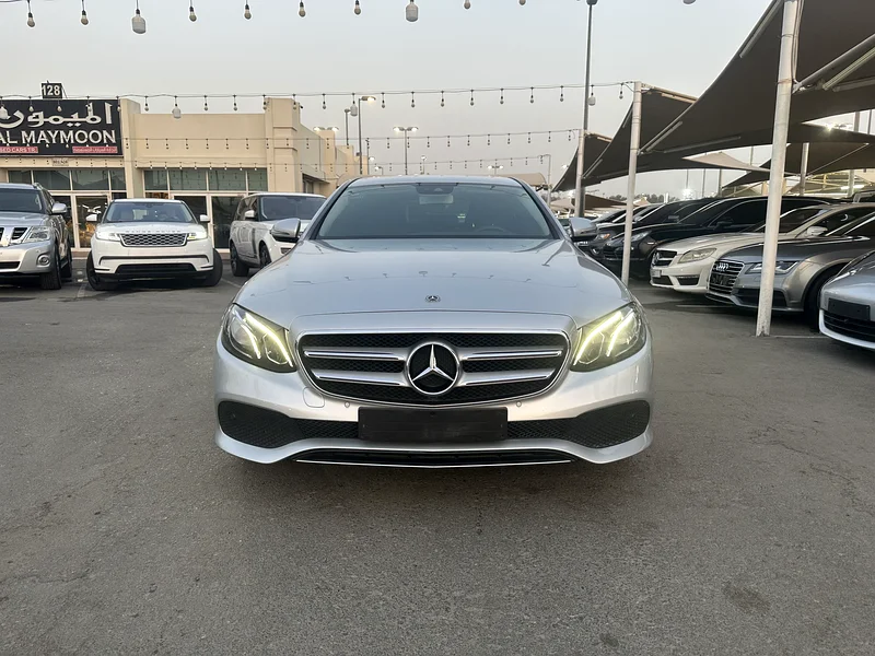 Mercedes E200 Japanese 2018632301425565461115