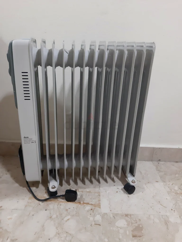 غرفة سخان سخان 2500 واط أيكون63198629586178112