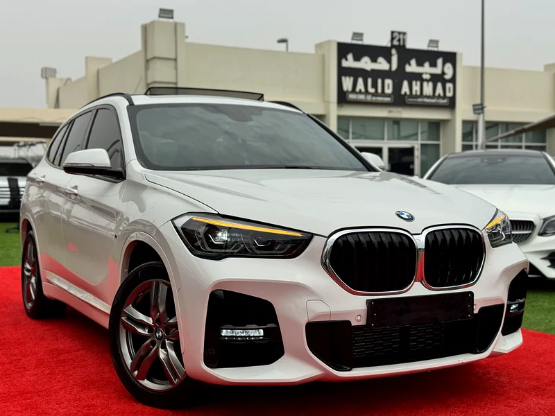 BMW xDrive 20i Sport 2022 in agency condition and excellent offer price.63227780777218111