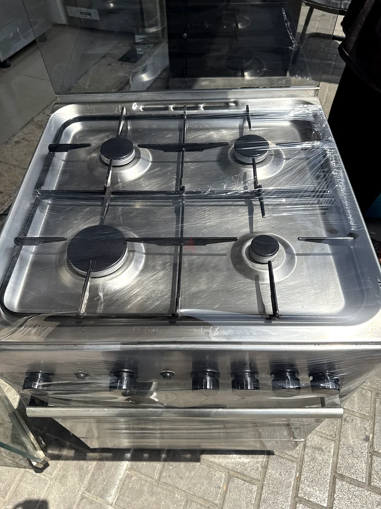 Four burner Gas Stove sale brand new condition free home delivery63197144765697111