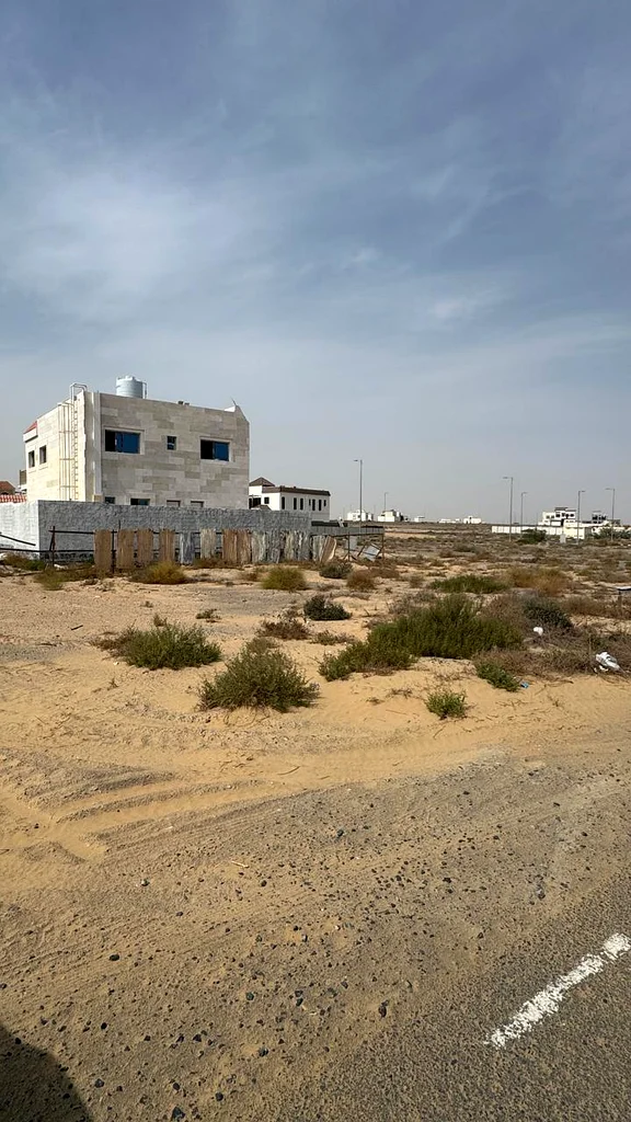 تقدم جولدن غالاكسي أرضًا صناعية للبيع في موقع متميز | عائد استثماري مرتفع | ملكية حرة لجميع الجنسيات63821450563330111