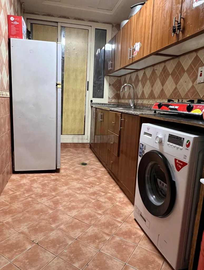 Room for Indian bachelors near Dafza metro station behind Dubai grand Hotel Qusais Dubai63220800649857113