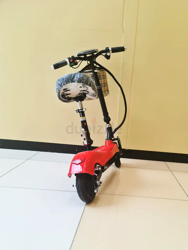 36volt 10Ah

Motor 500Watts 

3 gears scooter with free delivery in dubai63198631267714114