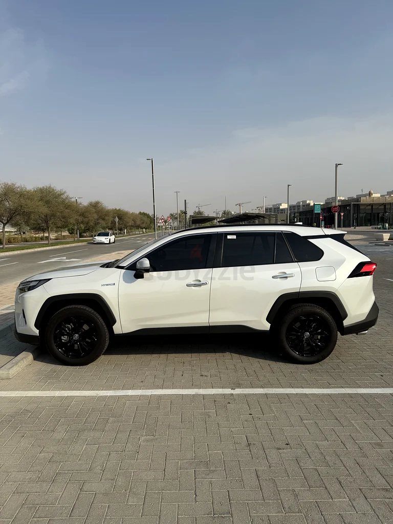 2024 Toyota RAV4 VXR Hybrid – Full Option | White | GCC Specs | AED 132,50063401307001346113