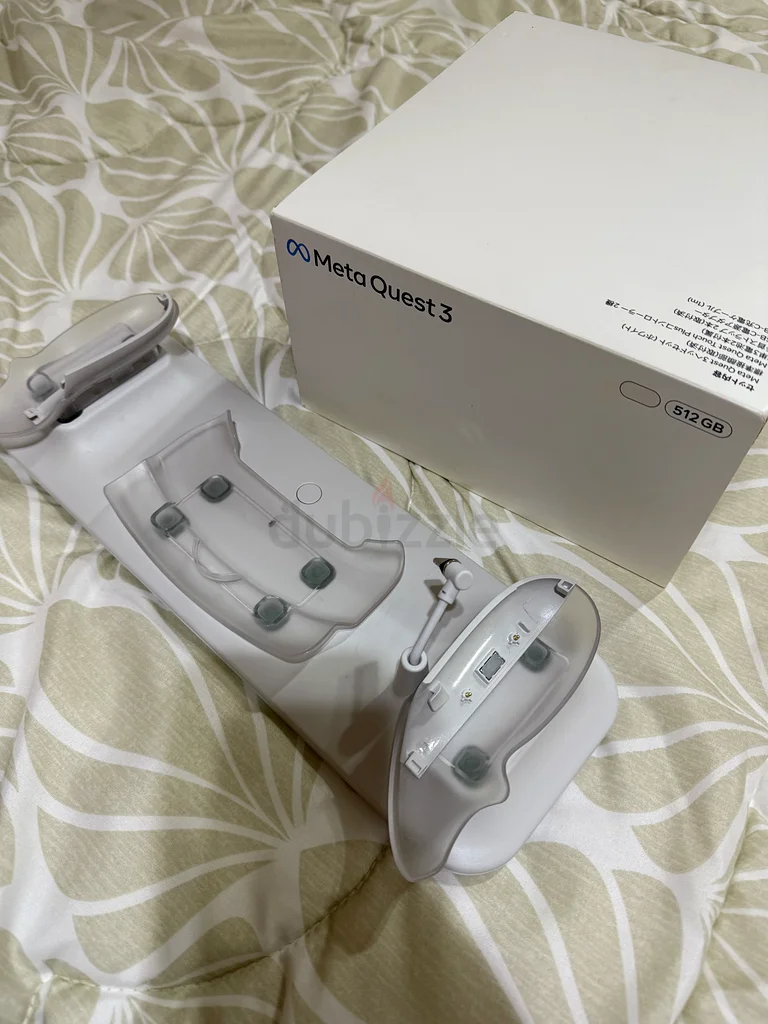 Meta Quest 3 512GB white with charging station63196146676995111
