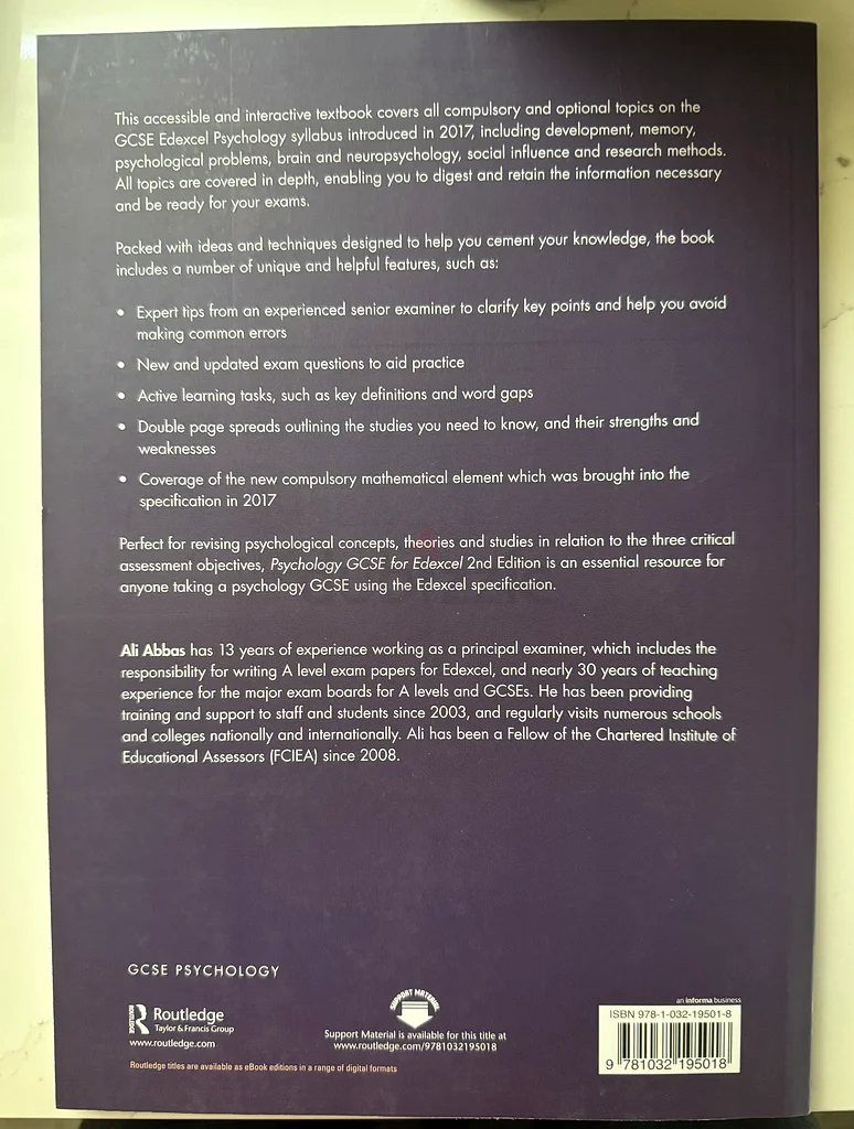 كتاب مراجعة علم النفس GCSE من إدكسل63176196818819111